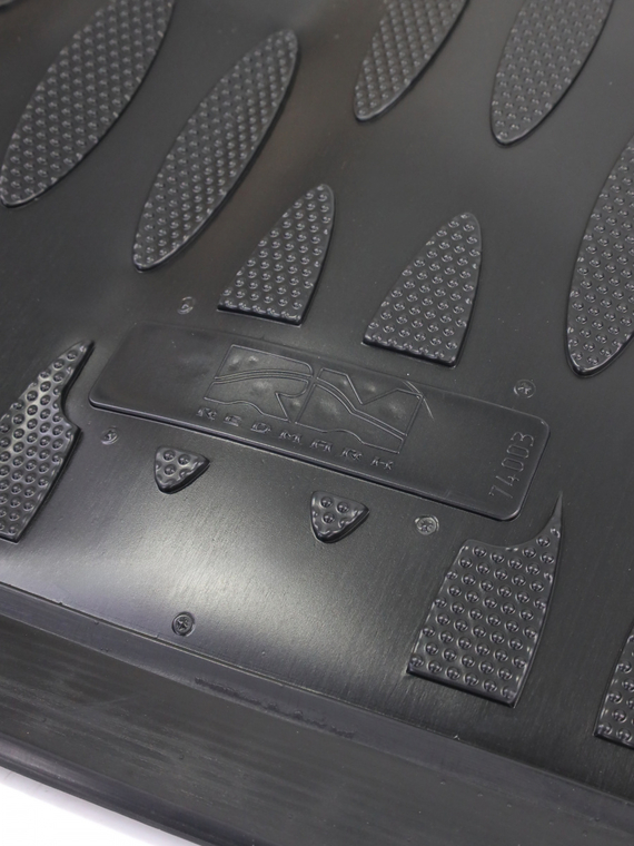 Коврик в багажник ВАЗ-2170 Приора седан/универсал (полиуретан) 