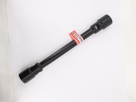 Ключ баллонный двусторонний кованый 30*32*390 мм 