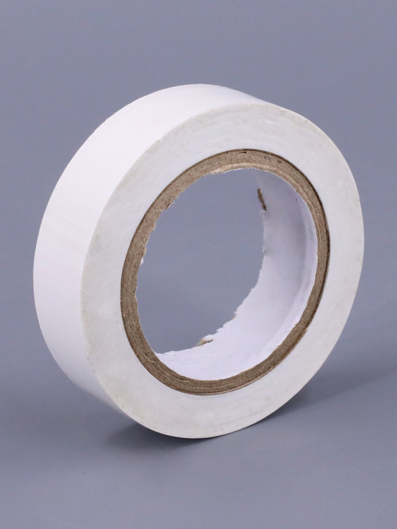 Изолента 15 мм х 10 м, цв. белая Профессиональная 