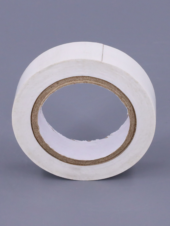 Изолента 15 мм х 10 м, цв. белая Профессиональная 